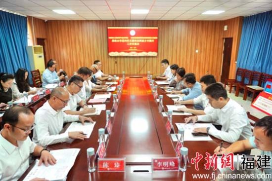 签约仪式现场，华体会网页版供图